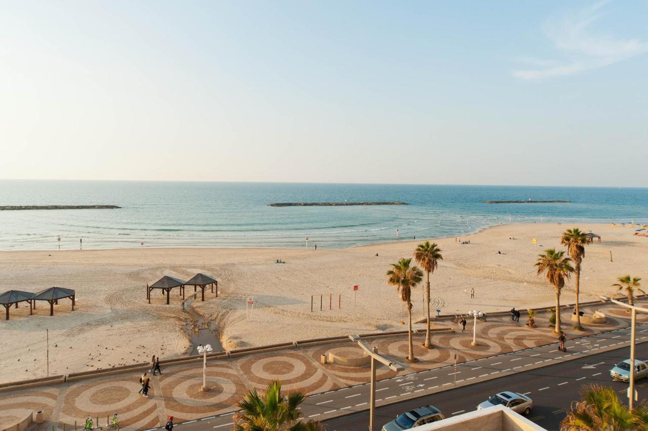 Chic 3Br Apt W Sauna & Parking On The Beach By Sea N' Rent Tel Aviv Exterior photo